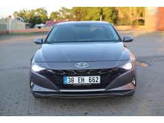 Sahibinden Hyundai Elantra 1.6 MPI Style Comfort 2022 Model