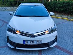 Galeriden Toyota Corolla 1.4 D-4D Touch 2018 Model İstanbul 176.000 km Beyaz