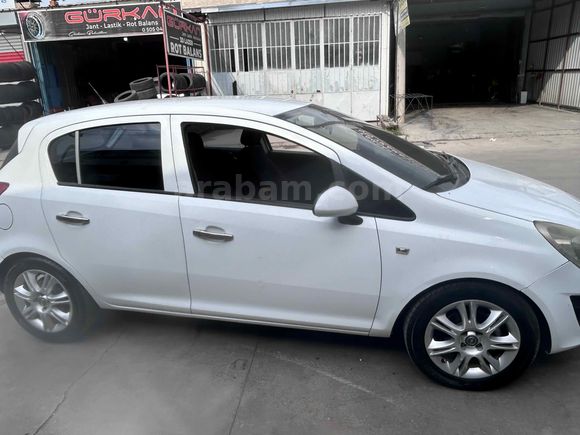 Sahibinden Opel Corsa 1.3 CDTI Essentia 2012 Model 