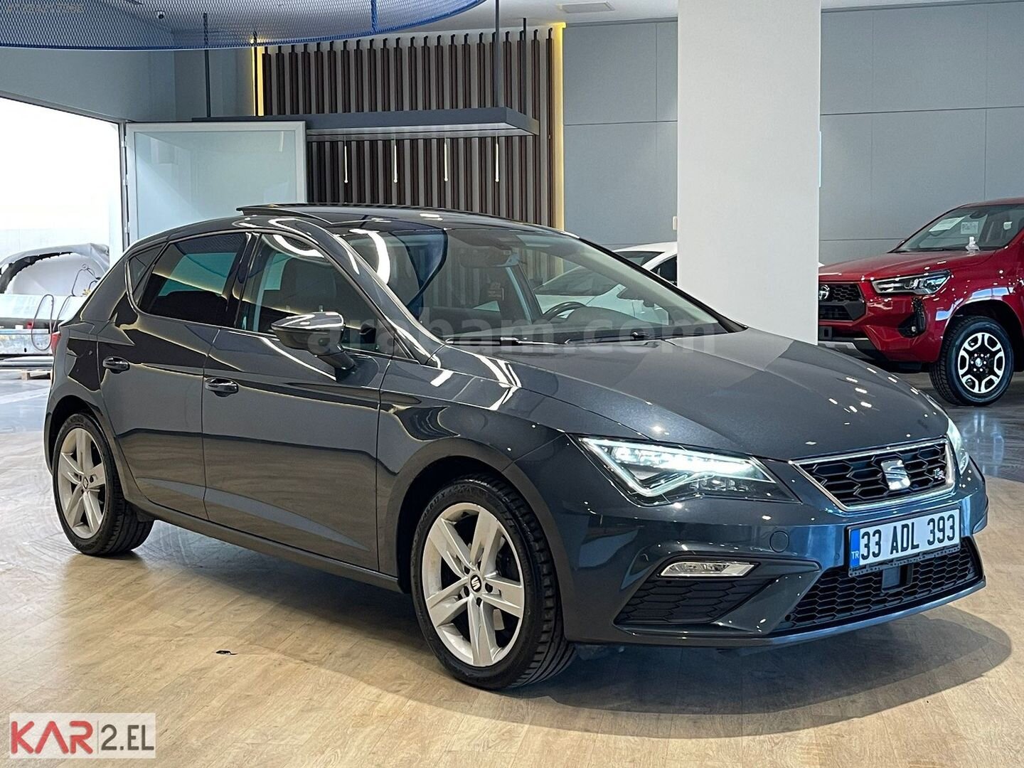 Galeriden Seat Leon 1.6 TDI FR 2019 Model İstanbul 103.750 km Gri 3