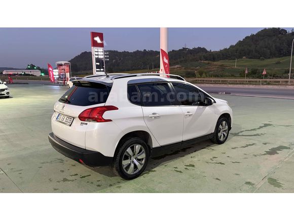 Sahibinden Hatasız Boyasız Peugeot 2008 Active 2014 Model 