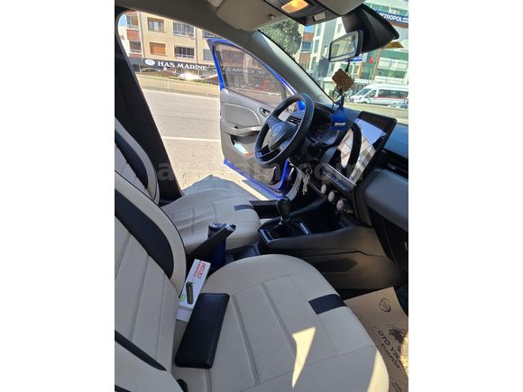 Sahibinden Renault Clio 1.0 SCe Joy 2022 Model İzmir