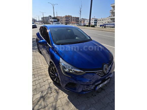 Sahibinden Renault Clio 1.0 SCe Joy 2022 Model İzmir