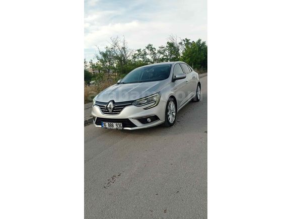 SAHİBİNDEN BOYASIZ, DEĞİŞENSİZ HATASIZ ORJ. KM MEGANE 