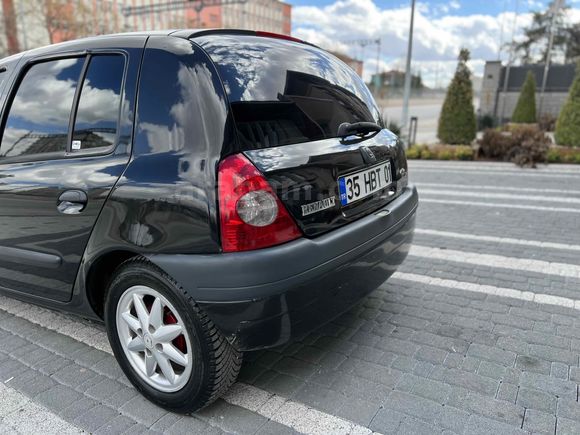 Sahibinden Renault Clio 1.6 RXT 2000 Model 