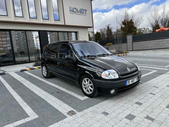 Sahibinden Renault Clio 1.6 RXT 2000 Model 
