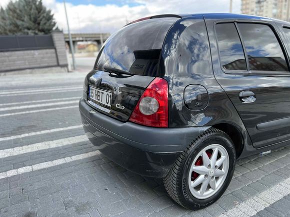 Sahibinden Renault Clio 1.6 RXT 2000 Model 