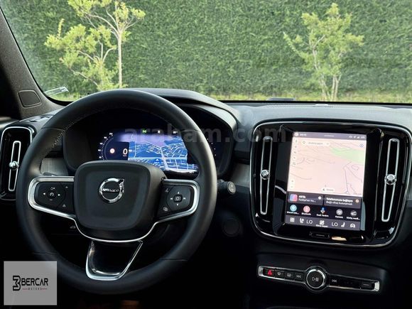 BERCAR'dan 2024 VOLVO EX40 252HP-HATASIZ-ISI POMPASI-HARMAN-360