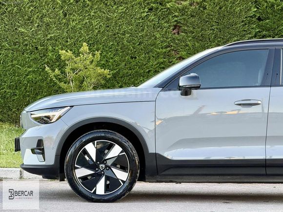 BERCAR'dan 2024 VOLVO EX40 252HP-HATASIZ-ISI POMPASI-HARMAN-360