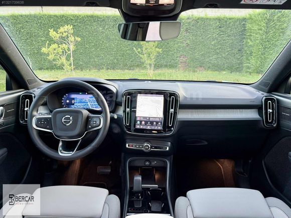 BERCAR'dan 2024 VOLVO EX40 252HP-HATASIZ-ISI POMPASI-HARMAN-360