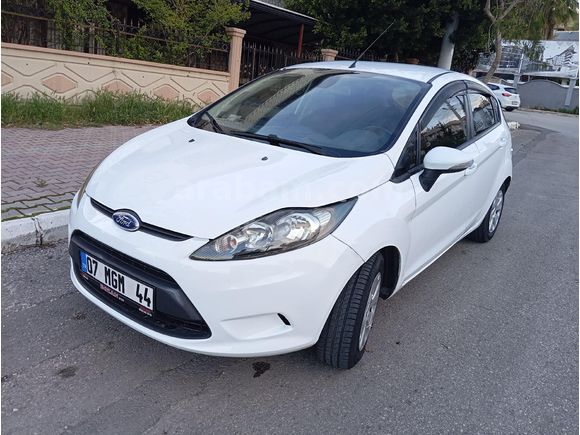 Sahibinden Ford Fiesta 1.4 TDCi Trend 2012 Model Antalya