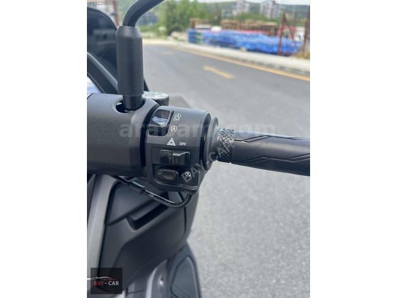 BAY-CAR'DAN 2025 SIFIR GİBİ NMAX TECH MAX ORJİNAL TOPCASE