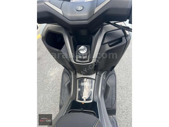 BAY-CAR'DAN 2025 SIFIR GİBİ NMAX TECH MAX ORJİNAL TOPCASE