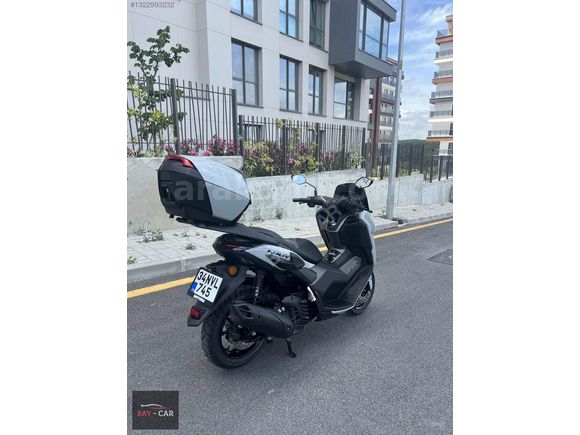 BAY-CAR'DAN 2025 SIFIR GİBİ NMAX TECH MAX ORJİNAL TOPCASE