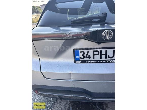 HANELER MOTORS MG4 LUXURY UZUN MENZİL DİRKSİYN KOLTUK ISITMA