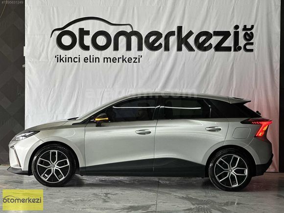 HANELER MOTORS MG4 LUXURY UZUN MENZİL DİRKSİYN KOLTUK ISITMA