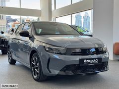 ÖZKINACI'DAN 2025 CORSA 1.2 HYBRID GS CAM TAVAN 8000KM BOYASIZ