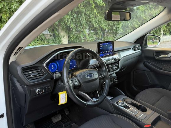 2020 FORD KUGA TİTANİUM 153 BİNDE CAM TAVAN FULL PAKET