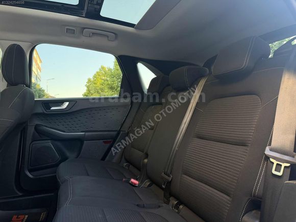 2020 FORD KUGA TİTANİUM 153 BİNDE CAM TAVAN FULL PAKET