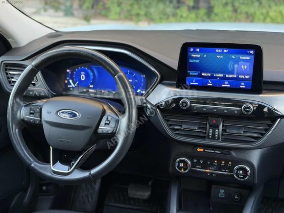 2020 FORD KUGA TİTANİUM 153 BİNDE CAM TAVAN FULL PAKET