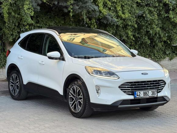2020 FORD KUGA TİTANİUM 153 BİNDE CAM TAVAN FULL PAKET