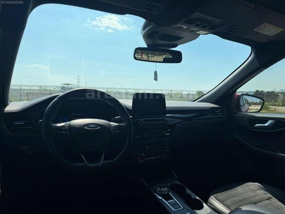 ACK OTOMOTİVDEN FARK YARATAN: FORD KUGA ST-LINE ECOBLUE