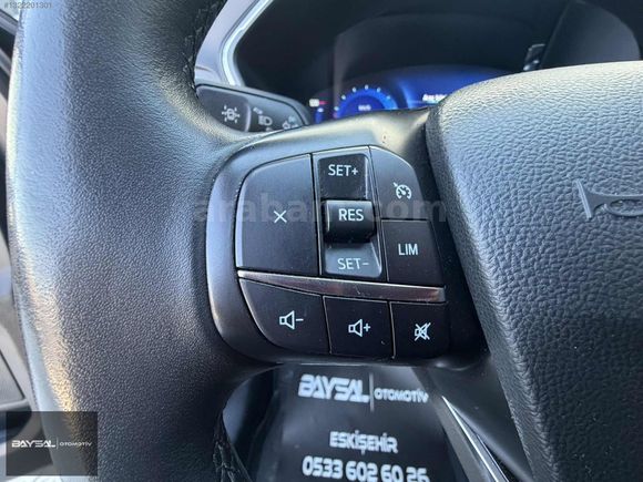 2021 FORD KUGA TİTANİUM _CAM TAVAN_KOLTUK ISITMA_B&O SES SİST.