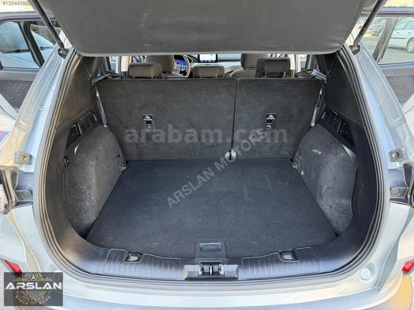 HATASIZ BOYASIZ 2020 FORD KUGA 1.5 ECOBLUE TİTANİUM CAM TAVAN