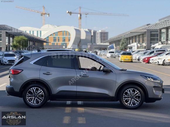 HATASIZ BOYASIZ 2020 FORD KUGA 1.5 ECOBLUE TİTANİUM CAM TAVAN
