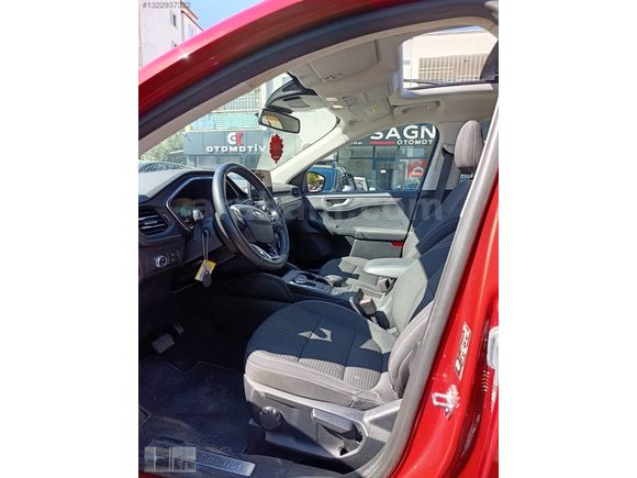 FORD KUGA 1.5 EcoBlue TİTANİUM CAM TAVAN 120 BEYGİR FUUL PAKET
