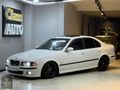 CLASS AUTO - 2001 ORJİNAL KAFA KAĞITLI 530İ BEYAZ İÇİ KREM DERİ