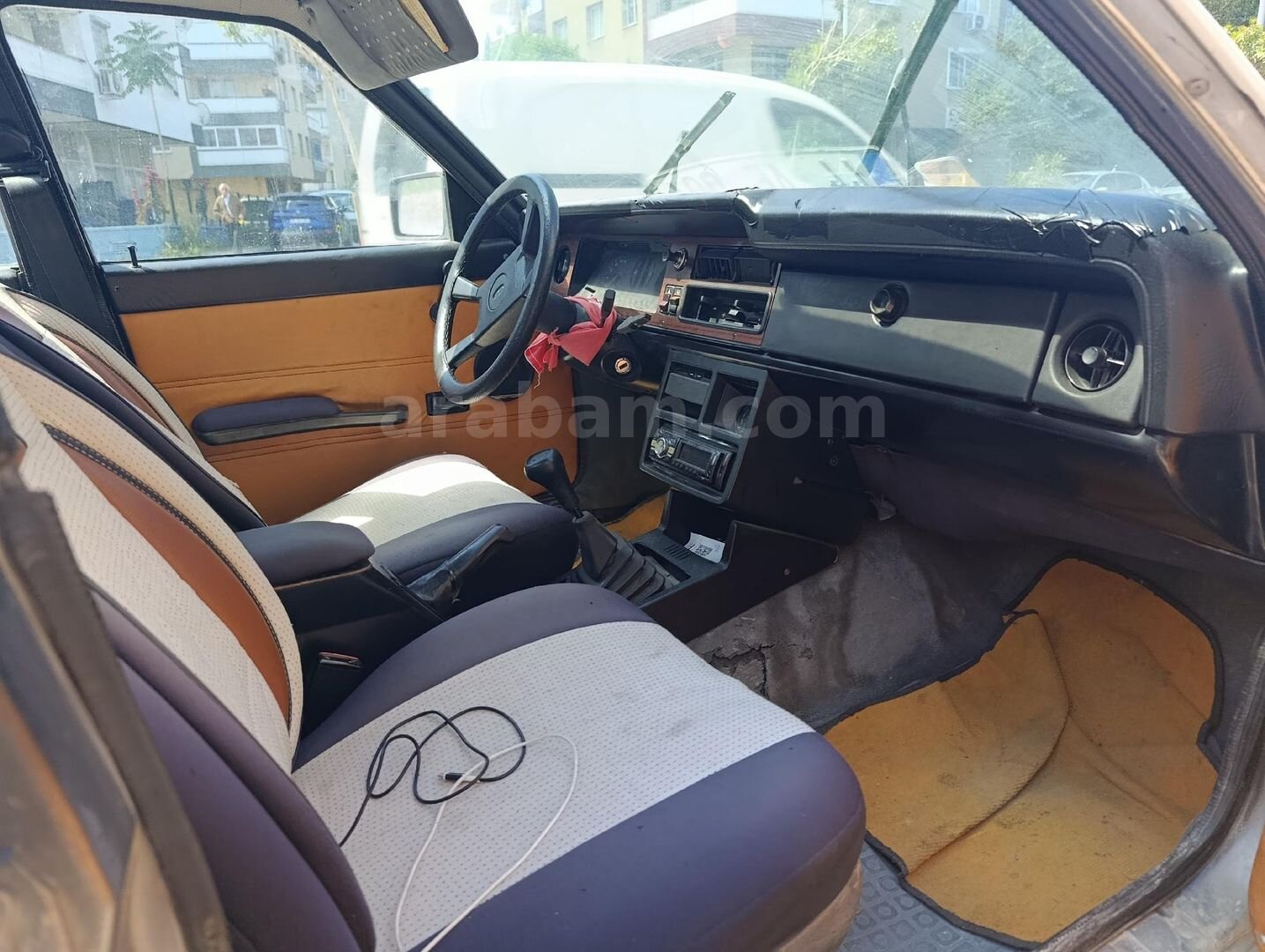 Sahibinden Ford Taunus 1.6 GT 1989 Model İzmir 280.000 km Gri (metalik) 7
