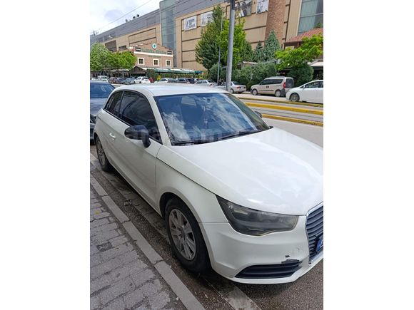 Sahibinden Audi A1 1.4 TFSI Attraction 2011 Model