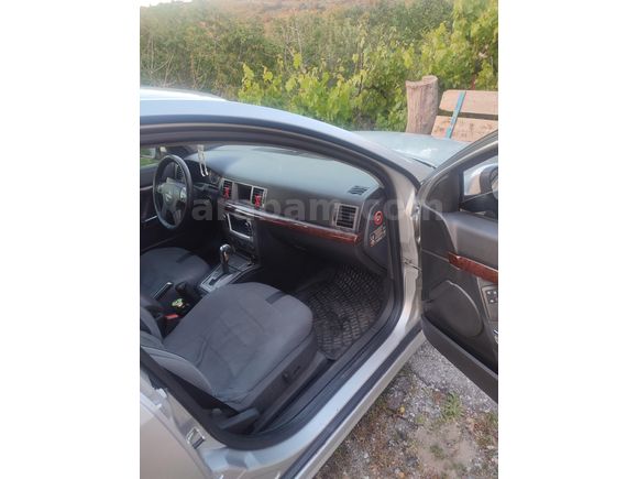 Sahibinden Opel Vectra 2.2 Elegance 2005 Model Kayseri