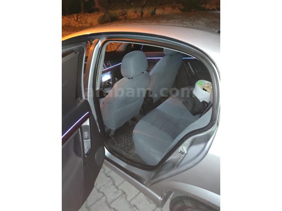 Sahibinden Opel Vectra 2.2 Elegance 2005 Model Kayseri