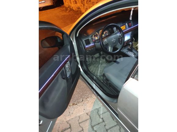 Sahibinden Opel Vectra 2.2 Elegance 2005 Model Kayseri