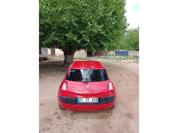 Sahibinden Renault Megane 1.4 Authentique 2004 Model