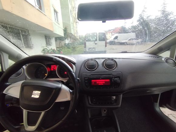 Sahibinden Seat Ibiza 1.4 Style 2011 Model