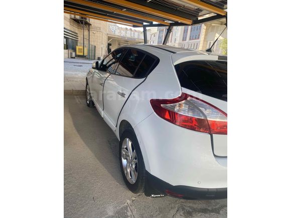 Sahibinden Renault Megane 1.6 Privilege 2011 Model 