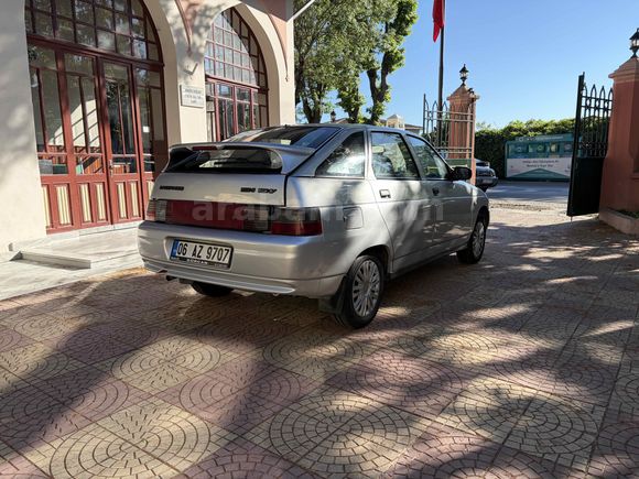EMSALSİZ TEMİZLİKTE LADA VEGA