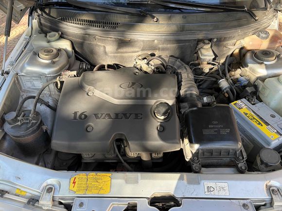 EMSALSİZ TEMİZLİKTE LADA VEGA