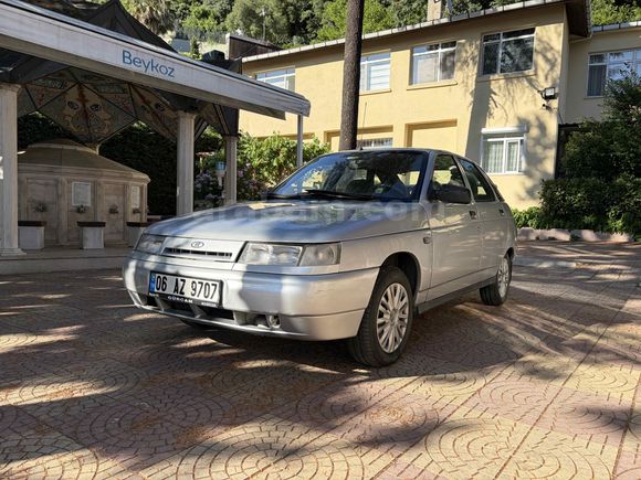 EMSALSİZ TEMİZLİKTE LADA VEGA
