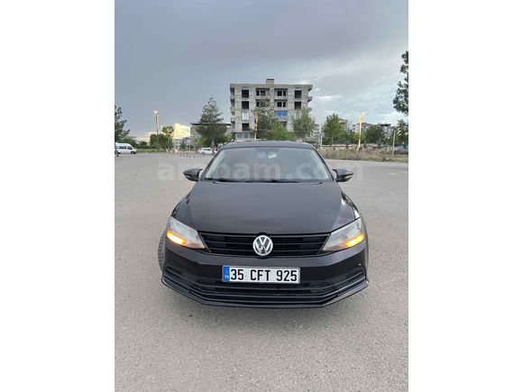 Sahibinden Volkswagen Jetta 1.6 TDi  2015 kasa