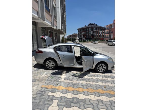 Sahibinden 5 yıldır kullanımımda Renault Fluence 1.5 dCi Touch 2016 Model  110hp
