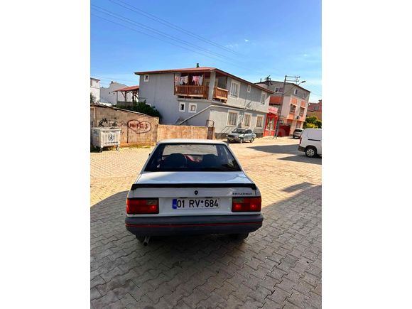 Sahibinden Renault R 9 1.4 Broadway GTE 1992 Model 