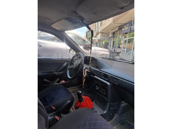 Sahibinden Mazda 323 1.6 1994 Model