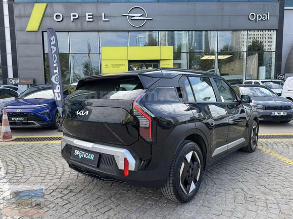 300.000TL %0 FAİZ- HATASIZ 2025 KIA EV3 LONG RANGE