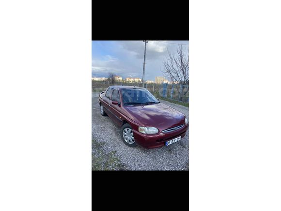 Sahibinden Ford Escort 1.8 CLX 1995 Model 
