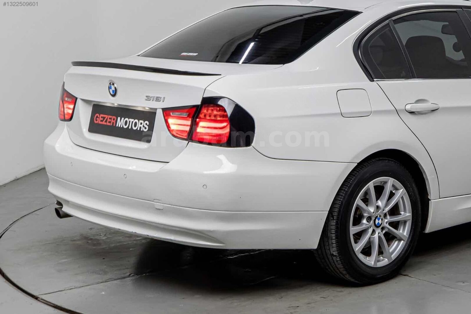 Galeriden BMW 3 Serisi 316i Advantage 2011 Model İstanbul 201.000 km Beyaz 4