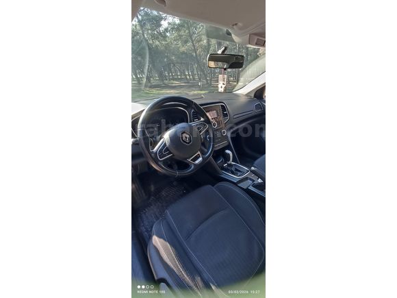 SAHİBİNDEN MEGANE 4 TOCH z
